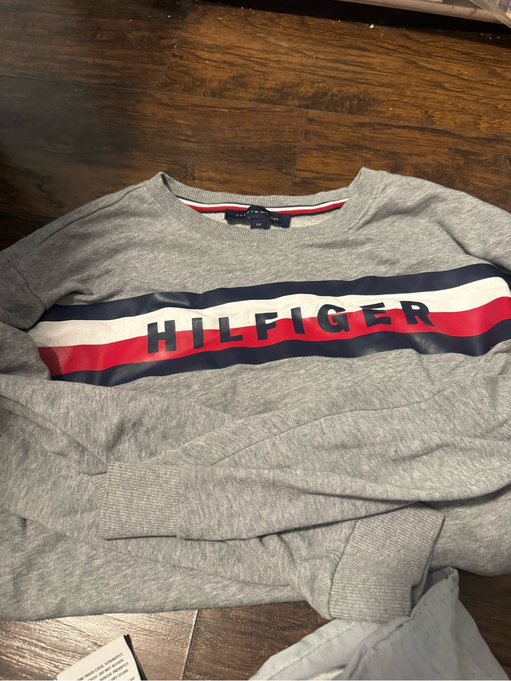 Tommy Hilfiger Gray Crewneck Sweatshirt with Red, White & Navy Accents
